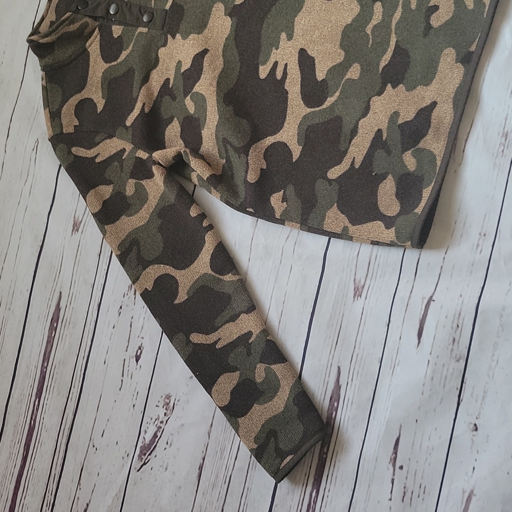 Camo sweater - Picture 3 of 6